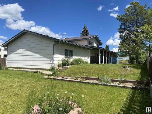 5101 46 Av, Drayton Valley, AB 