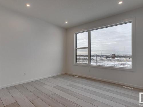 14 5 Rondeau Drive, St. Albert, AB - Indoor Photo Showing Other Room