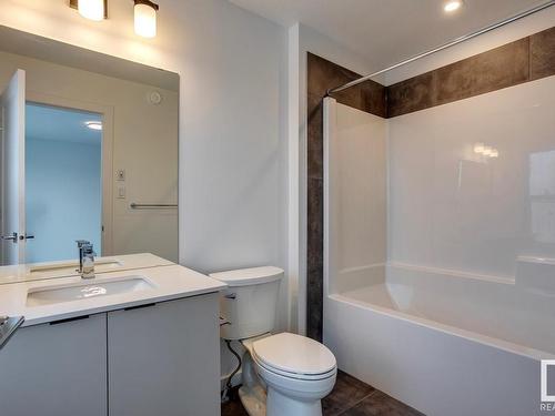 14 5 Rondeau Drive, St. Albert, AB - Indoor Photo Showing Bathroom