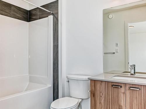 2 5 Rondeau Drive, St. Albert, AB - Indoor Photo Showing Bathroom