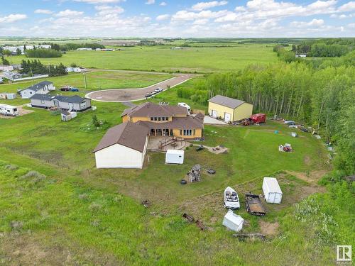 4606 57 St, Two Hills, AB 