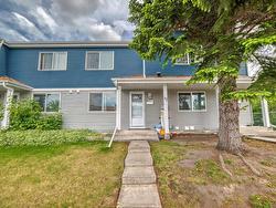 #17 1411 MILL WOODS RD E NW  Edmonton, AB T6L 4T3