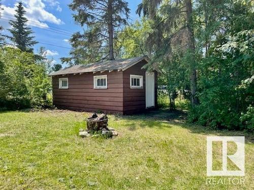 703 1 Av, Rural Wetaskiwin County, AB 