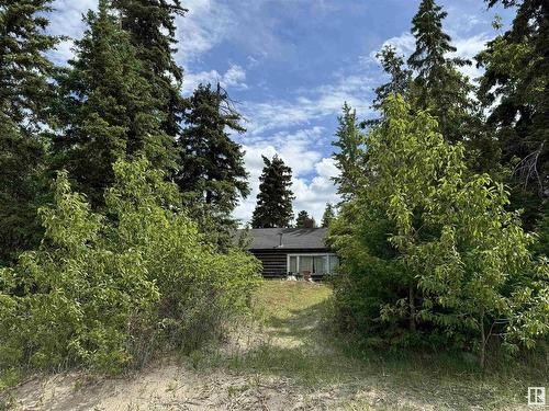 703 1 Av, Rural Wetaskiwin County, AB 