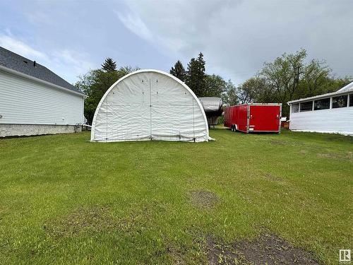 4807 51 St, Innisfree, AB 