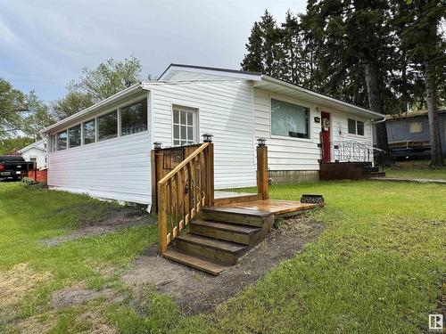 4807 51 St, Innisfree, AB 