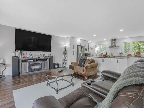 5301 42 St, Beaumont, AB 