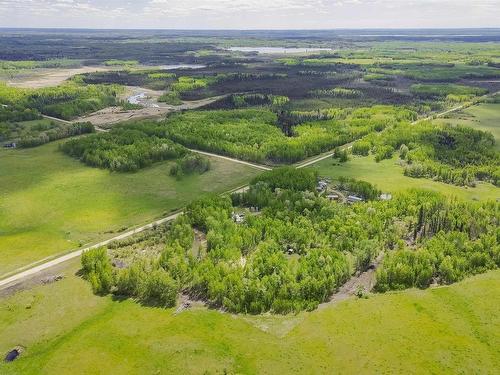 55102B Rr 61, Rural Lac Ste. Anne County, AB 