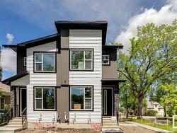 7902 81 AV NW  Edmonton, AB T6C 0V7