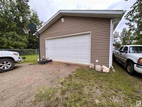 5031 6 St, Rural Lac Ste. Anne County, AB 