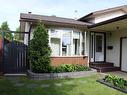 1744 48A St Nw, Edmonton, AB 