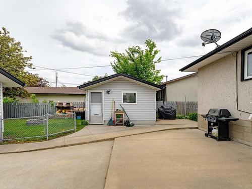 12219 42 St Nw, Edmonton, AB 