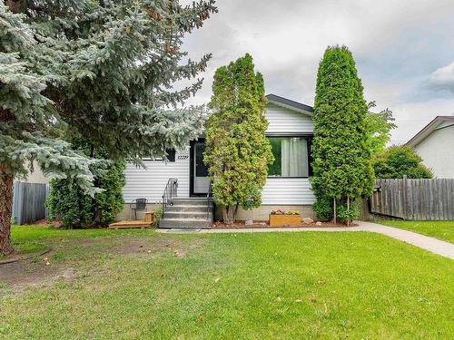 12219 42 St Nw, Edmonton, AB 