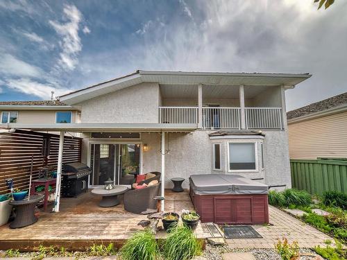 1124 Wedgewood Bv Nw, Edmonton, AB 