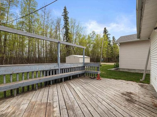 5519 49 Av, Rural Lac Ste. Anne County, AB 