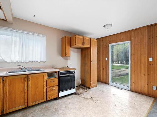 5519 49 Av, Rural Lac Ste. Anne County, AB 