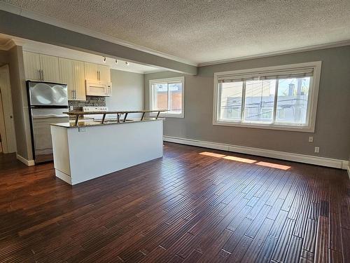 34 10525 83 Avenue, Edmonton, AB - Indoor Photo Showing Kitchen