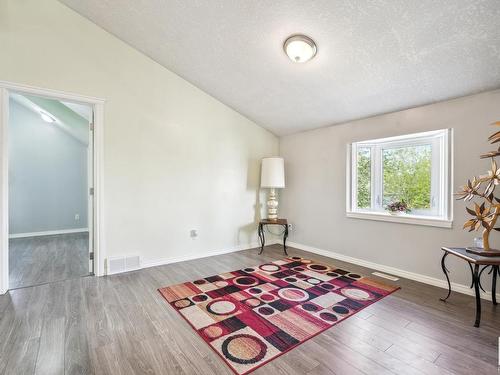 4806 Ada Bv Nw, Edmonton, AB 