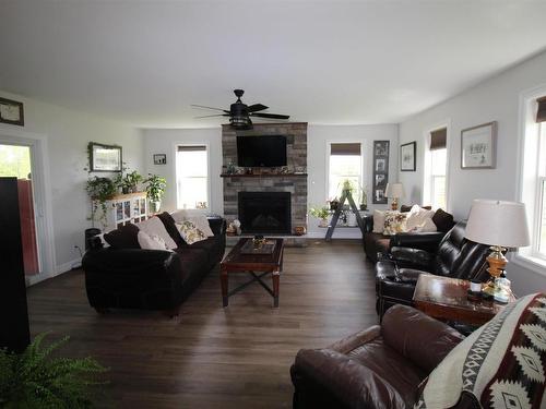 58408 Rge Rd 85, Rural Lac Ste. Anne County, AB 