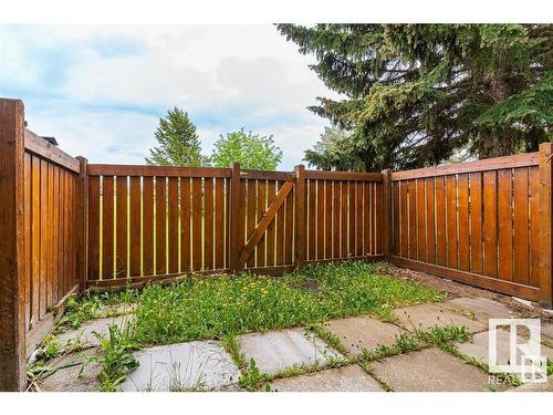 550 Lakewood Rd N Nw, Edmonton, AB 