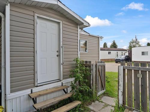 #26 10410 101A St, Morinville, AB 