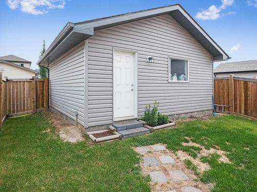 1214 Mcconachie Bv Nw, Edmonton, AB 