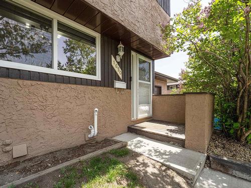 1650 37 St Nw, Edmonton, AB 