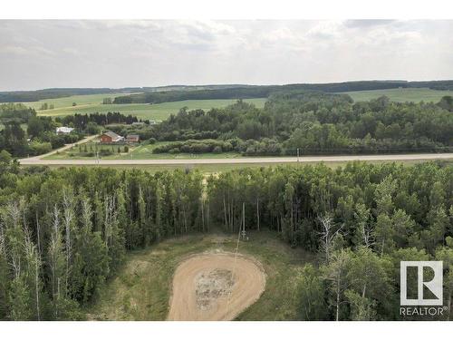 23 Beachside Estates, Rural Wetaskiwin County, AB 