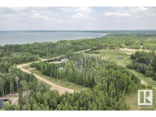 25 Beachside Estates, Rural Wetaskiwin County, AB 