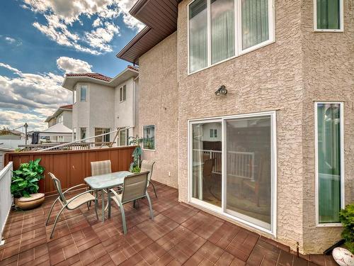 15907 91 St Nw Nw, Edmonton, AB 