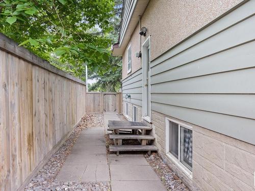 11112/11116 116 St Nw Nw, Edmonton, AB 