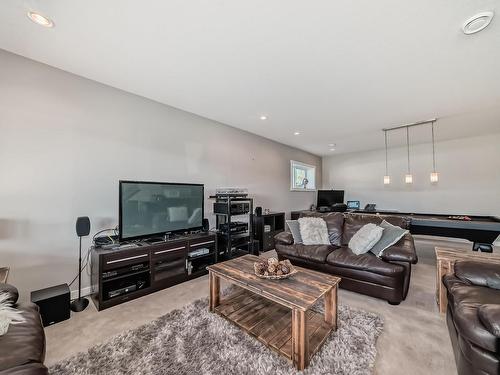 542 55101 Ste. Anne Trail, Rural Lac Ste. Anne County, AB - Indoor Photo Showing Living Room