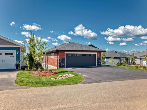 542 55101 Ste. Anne Trail, Rural Lac Ste. Anne County, AB - Outdoor With Facade