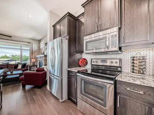 542 55101 Ste. Anne Trail, Rural Lac Ste. Anne County, AB - Indoor Photo Showing Kitchen