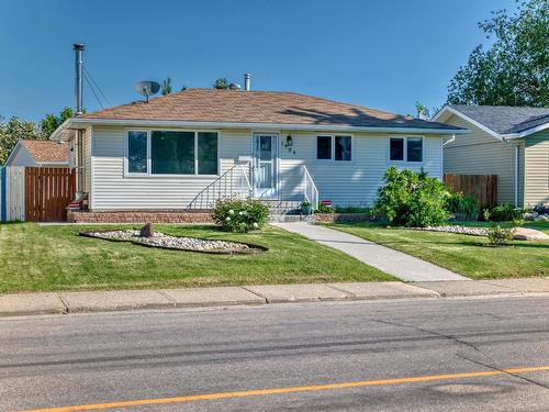 1494 Knottwood Rd N Nw, Edmonton, AB 