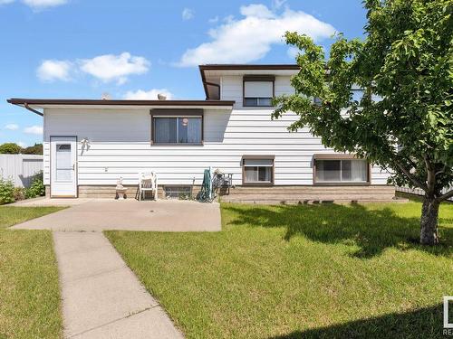 9047 138 Av Nw, Edmonton, AB 