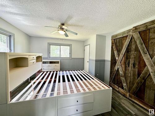 48312 Range Road 84, Rural Brazeau County, AB - Indoor Photo Showing Bedroom