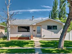 6116 152A AVE NW  Edmonton, AB T5G 0K1