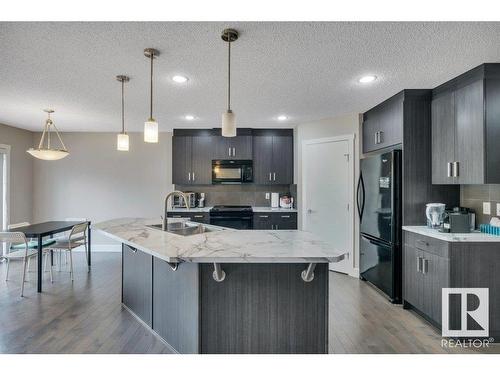 2374 Ware Cr Nw, Edmonton, AB 