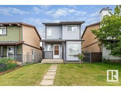 4211 38 ST NW  Edmonton, AB T6L 4K3