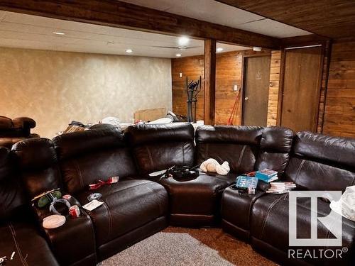 61127 Hwy 763, Rural Barrhead County, AB - Indoor Photo Showing Other Room