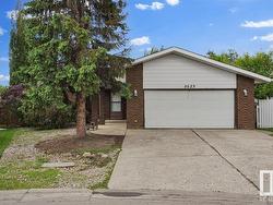 8623 29 AV NW  Edmonton, AB T6K 2X5