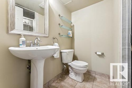 704 9921 104 Street, Edmonton, AB - Indoor Photo Showing Bathroom