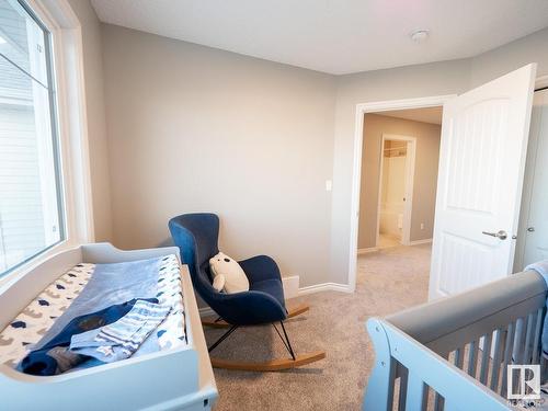 7206 Rosenthal Drive, Edmonton, AB - Indoor Photo Showing Bedroom