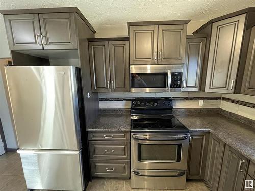 4701 49 Street, Bonnyville Town, AB - Indoor Photo Showing Kitchen