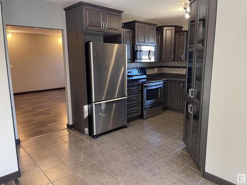 4701 49 Street, Bonnyville Town, AB - Indoor Photo Showing Kitchen