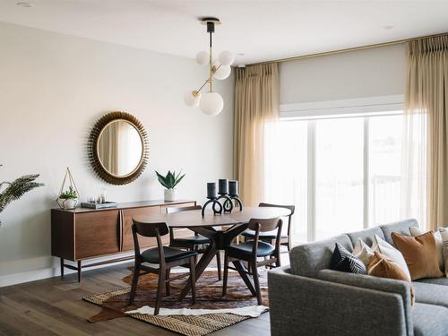 9308 226 Street, Edmonton, AB - Indoor Photo Showing Living Room