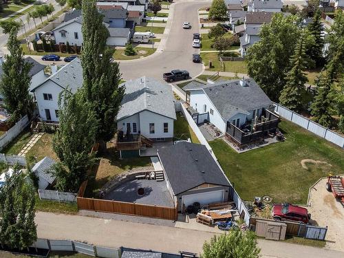 8 Landsdowne Dr, Spruce Grove, AB 