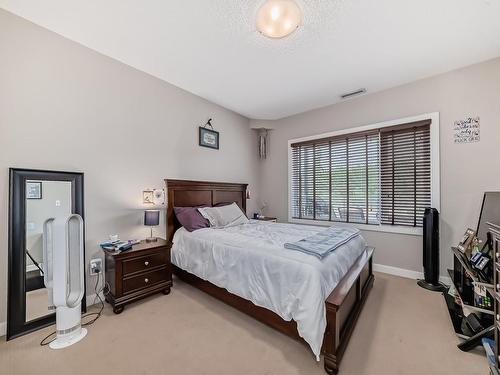 216 35 Sturgeon Road, St. Albert, AB - Indoor Photo Showing Bedroom