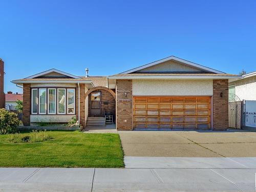 39 Stirling Rd Nw, Edmonton, AB 